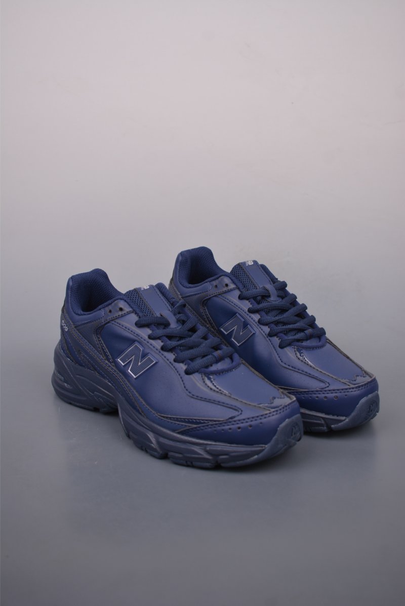 New Balance 509