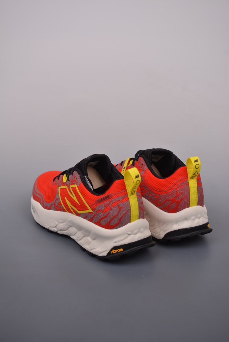 New Balance FuelCell Supercomp Trainer V2 view