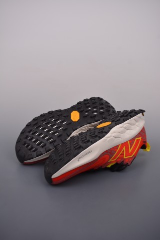 New Balance FuelCell Supercomp Trainer V2 view 12
