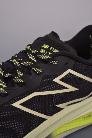 New Balance FuelCell Supercomp Trainer V2 view 25