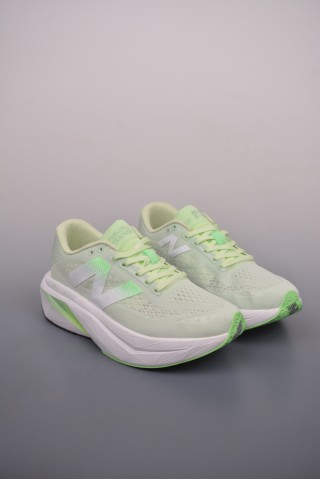 New Balance FuelCell Supercomp X view 1