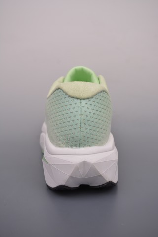 New Balance FuelCell Supercomp X view 4