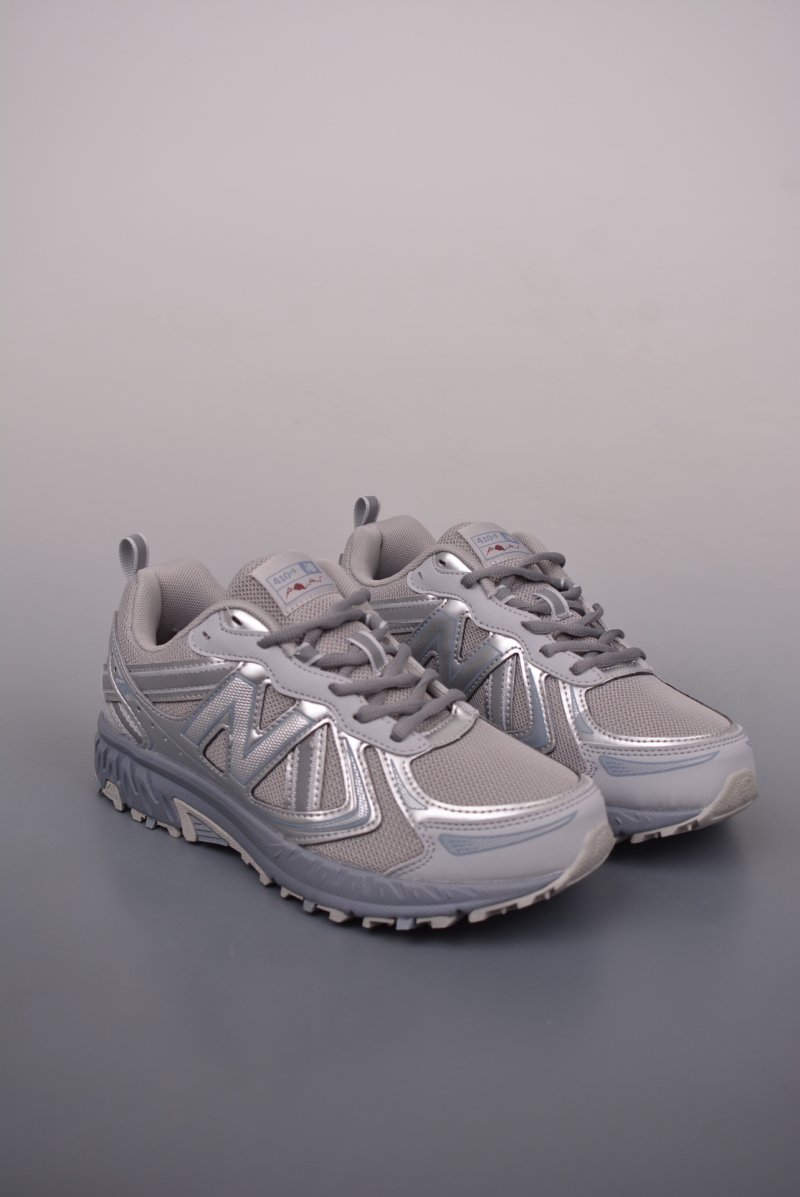 New Balance 410