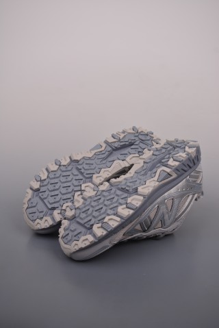 New Balance 410 view 3