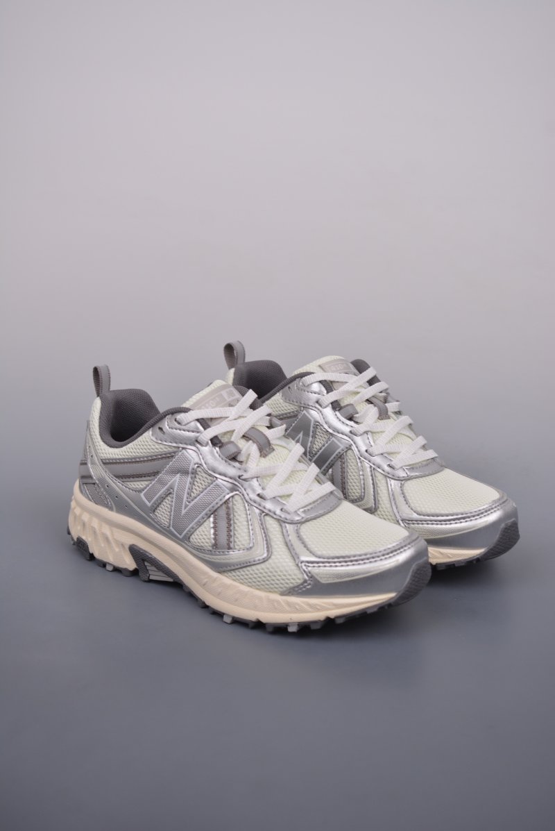 New Balance 410