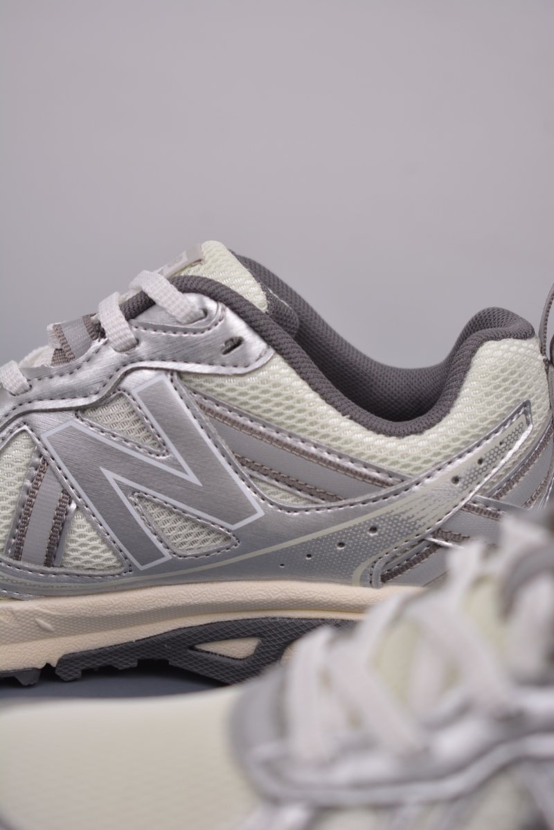 New Balance 410 view