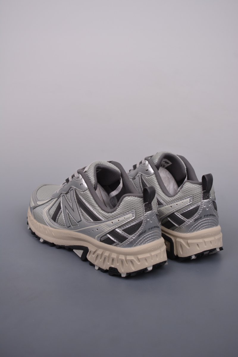 New Balance 410 view