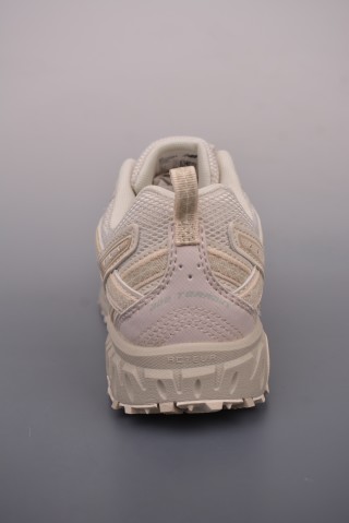 New Balance 410 view 4