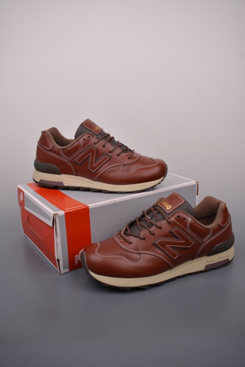 New Balance 1400 view