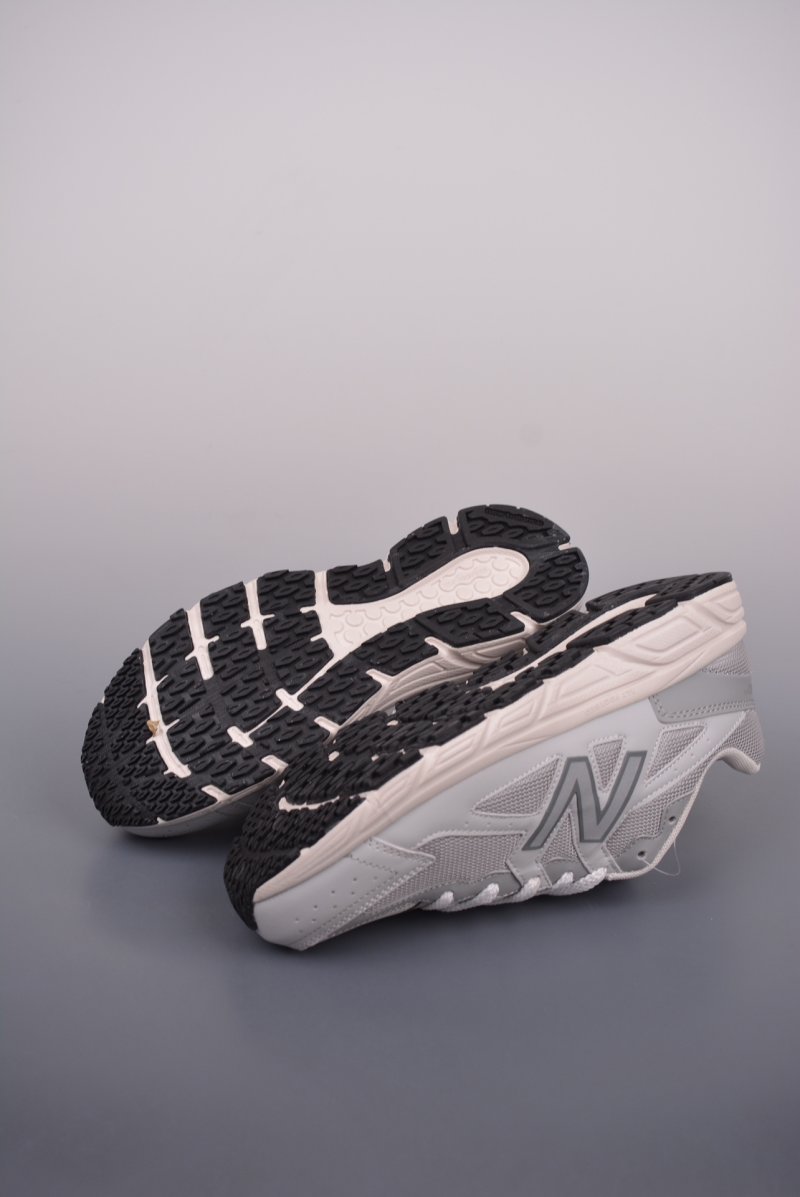 New Balance 480 FuelCell view