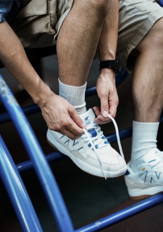 New Balance 808 view 5