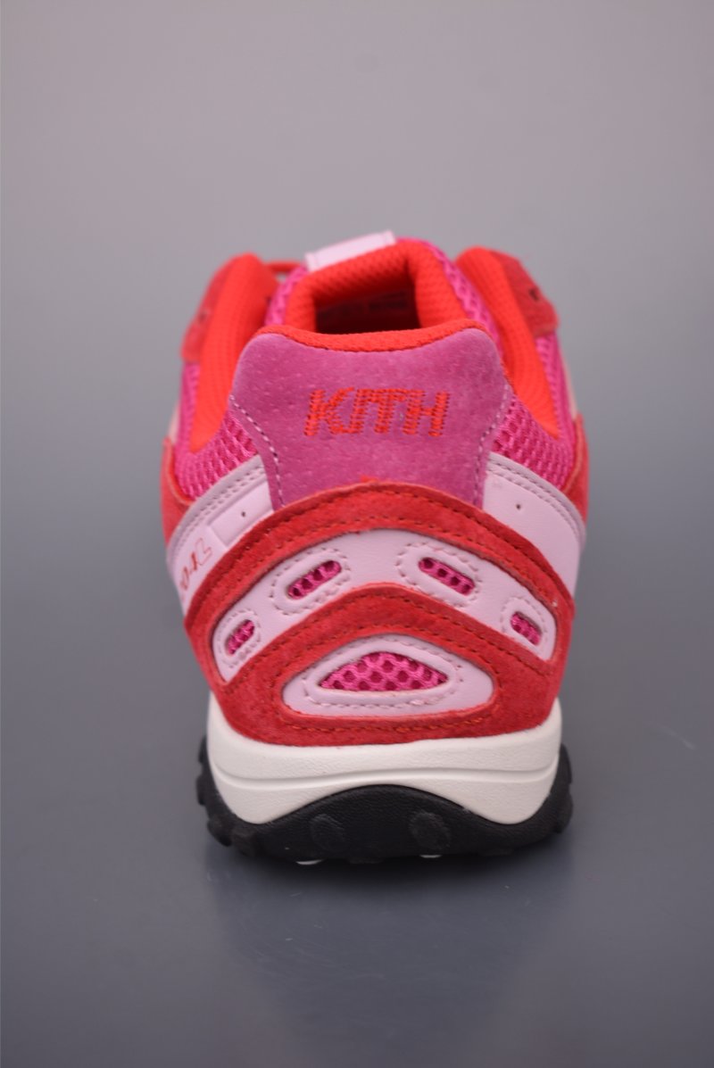 New Balance 204 view