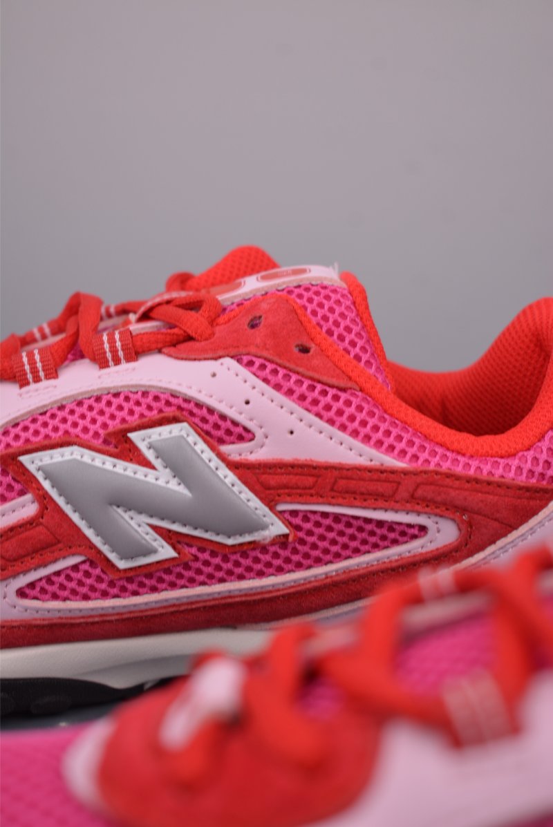 New Balance 204 view
