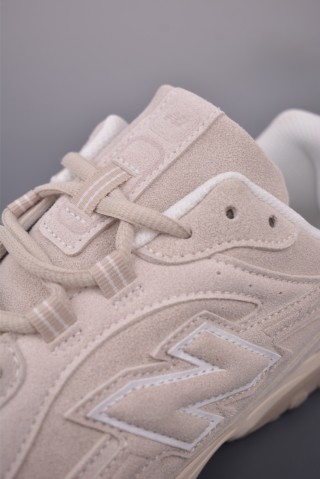 New Balance 204 view 7
