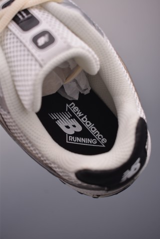 New Balance 204 view 9