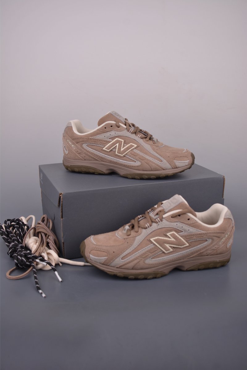 New Balance 204 view