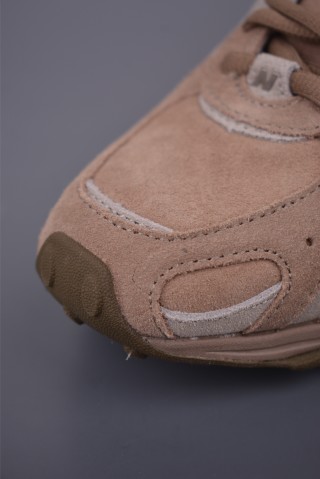 New Balance 204 view 6