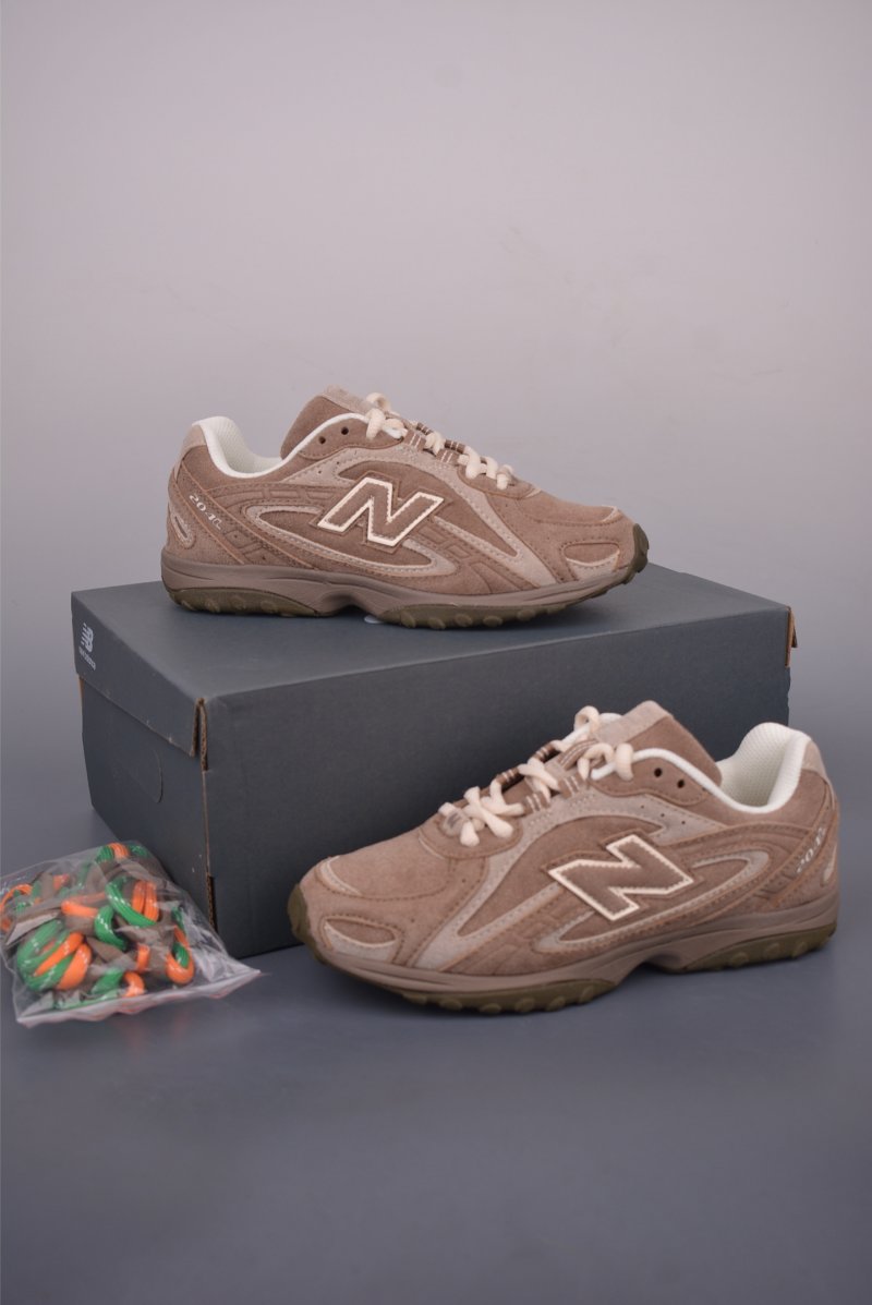 New Balance 204 view