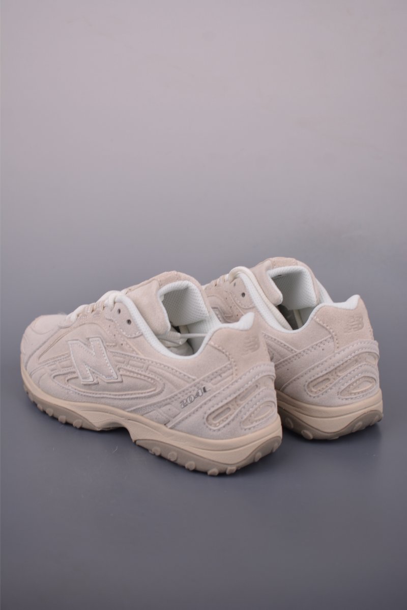 New Balance 204 view
