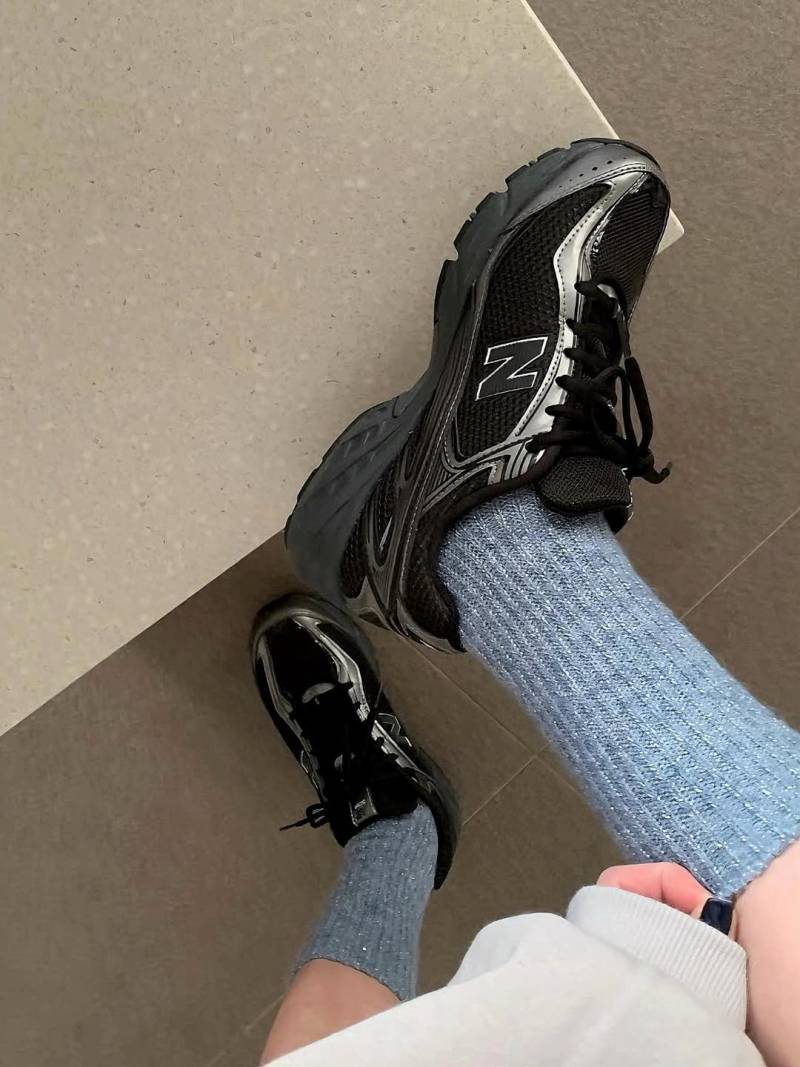 New Balance 509 view