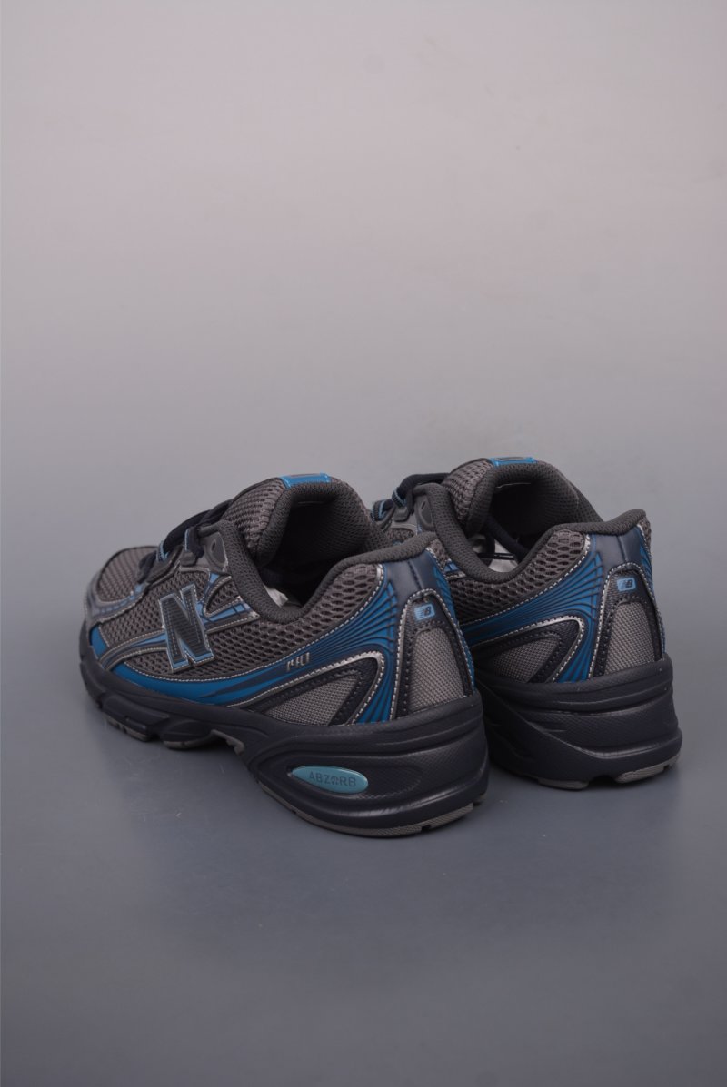 New Balance 740 view