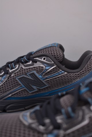 New Balance 740 view 8