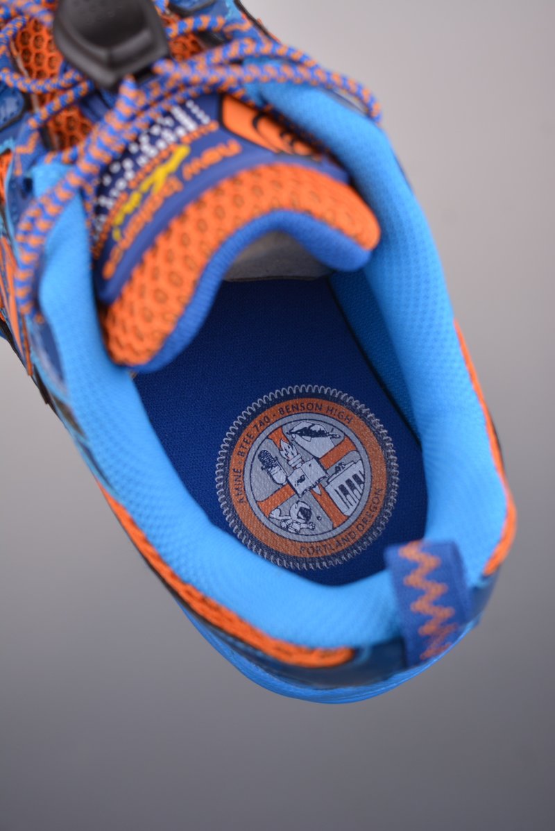 New Balance 740 view