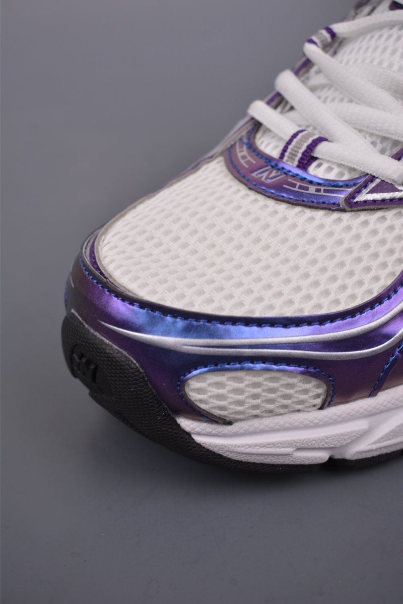 New Balance 740 view