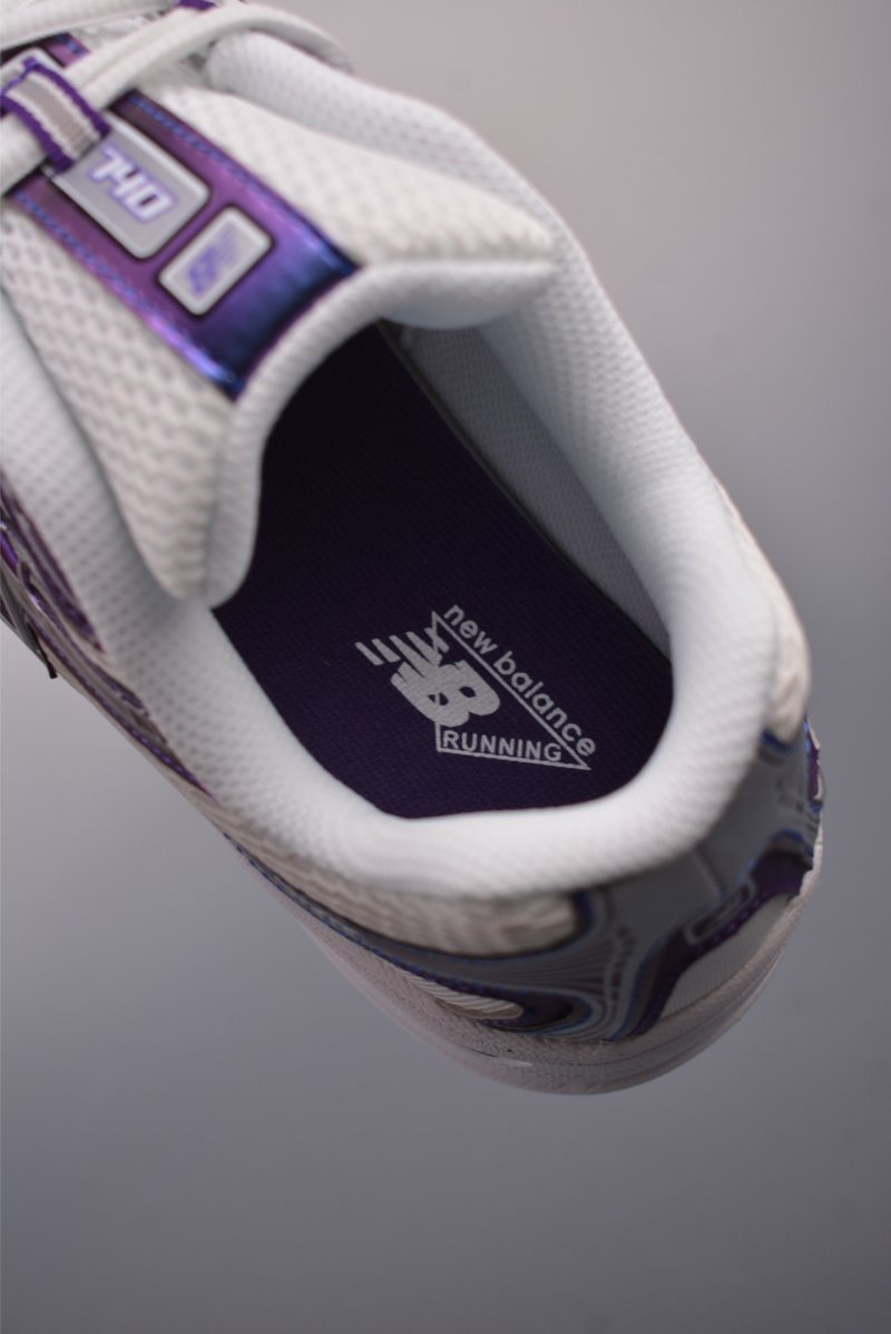 New Balance 740 view