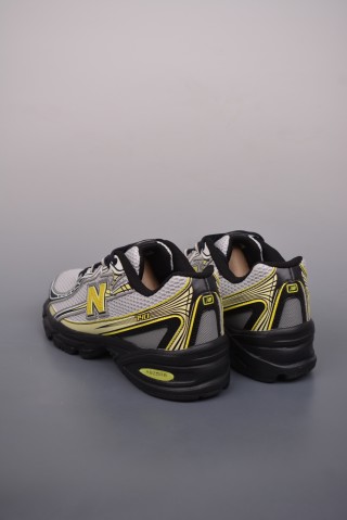 New Balance 740 view 2