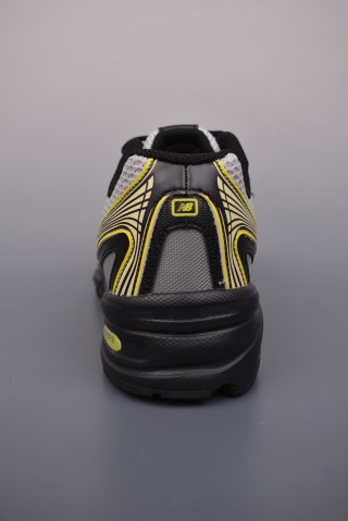 New Balance 740 view 4