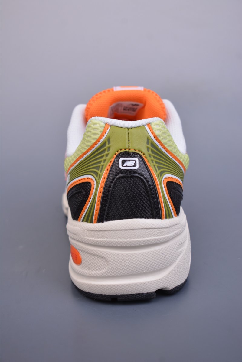 New Balance 740 view