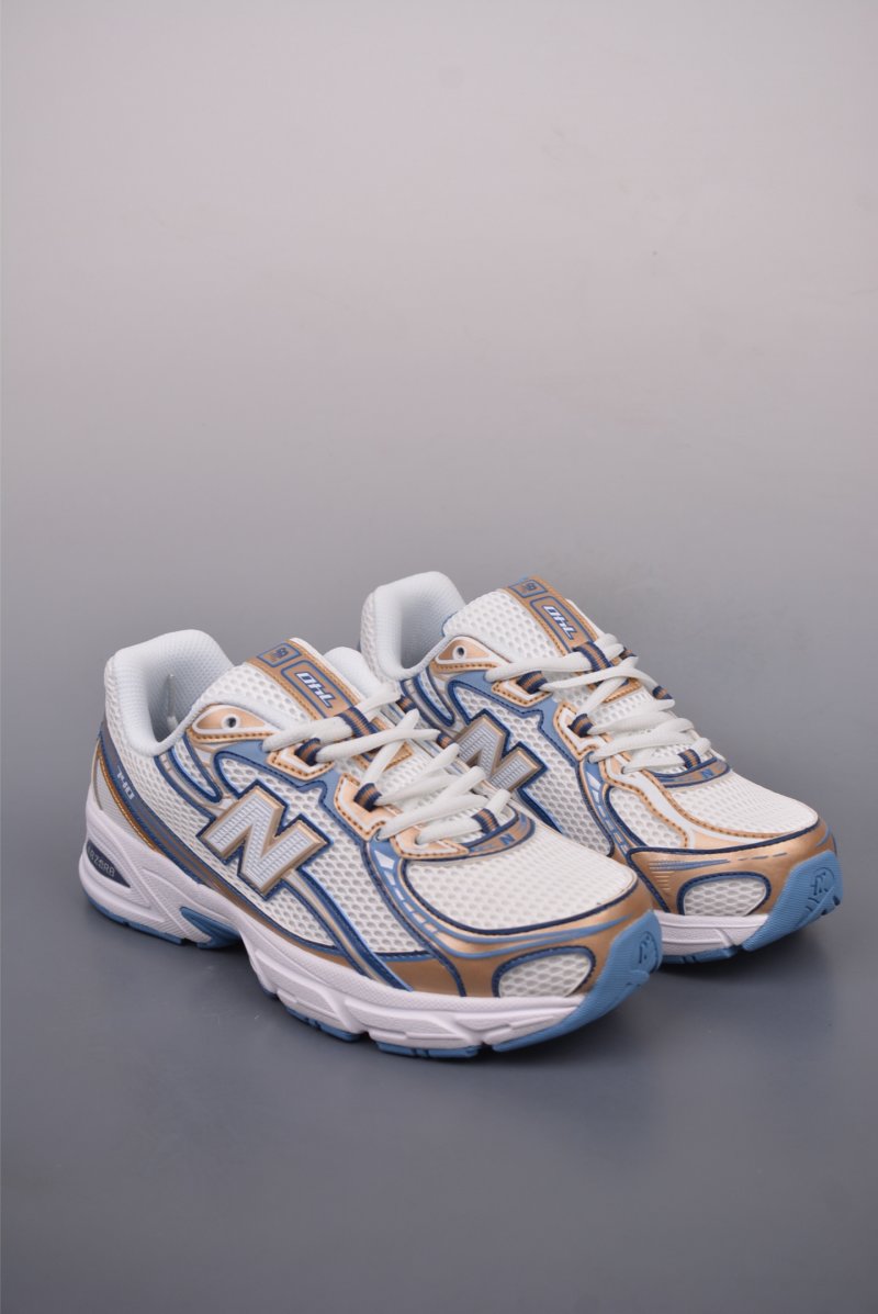 New Balance 740