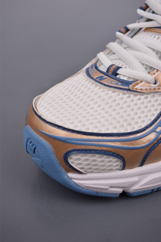 New Balance 740 view 6