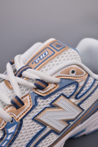 New Balance 740 view 7