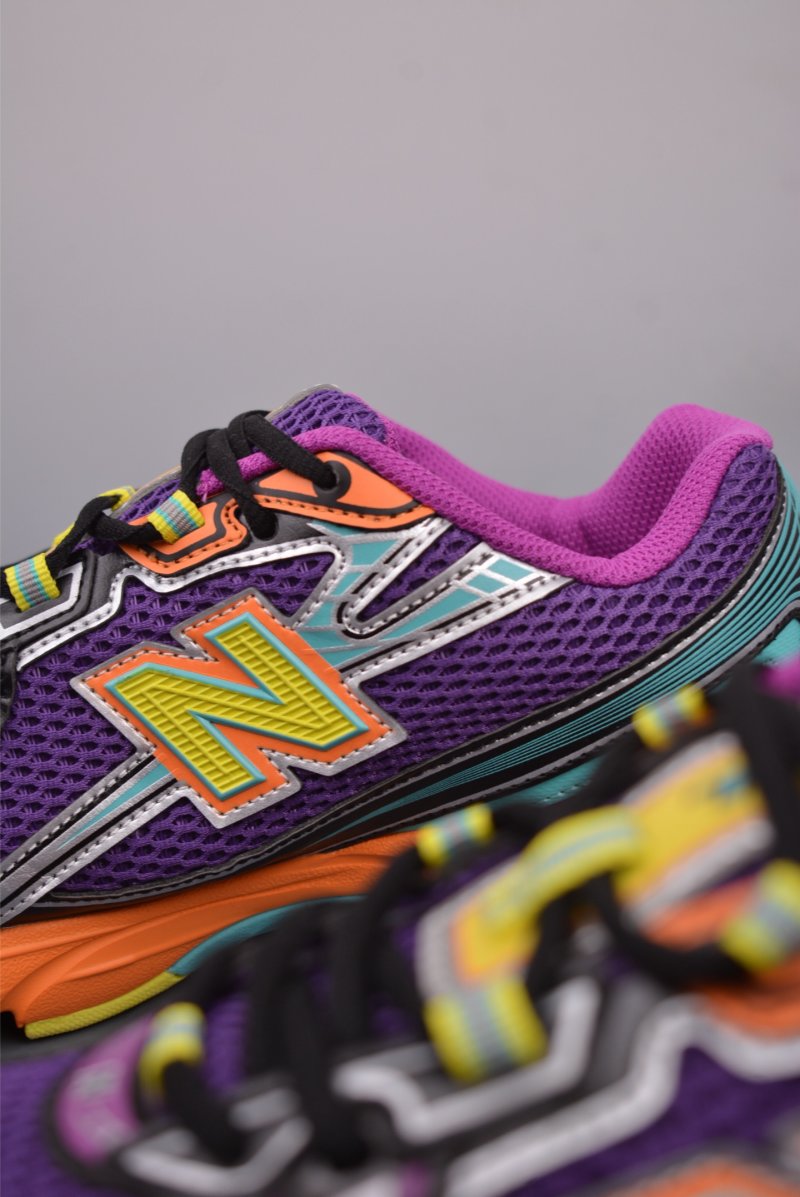 New Balance 740 view