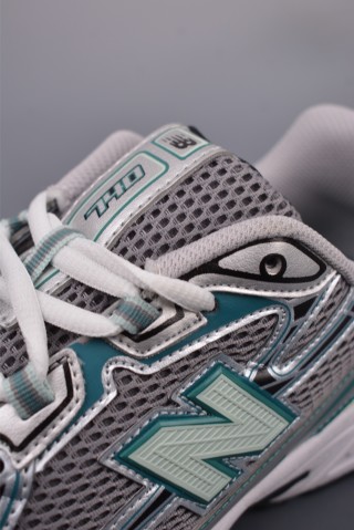 New Balance 740 view 7