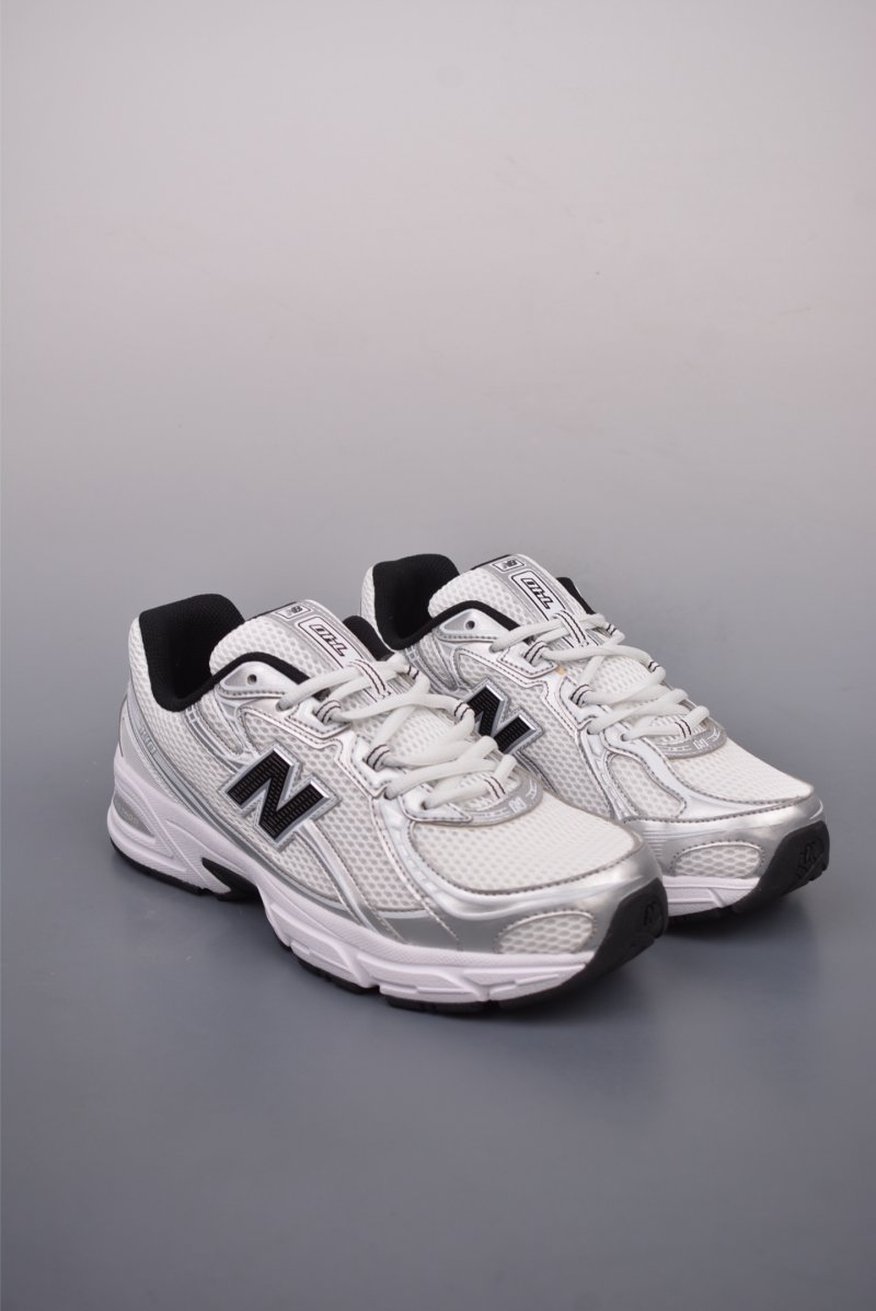 New Balance 740