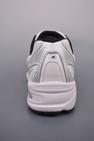 New Balance 740 view 4