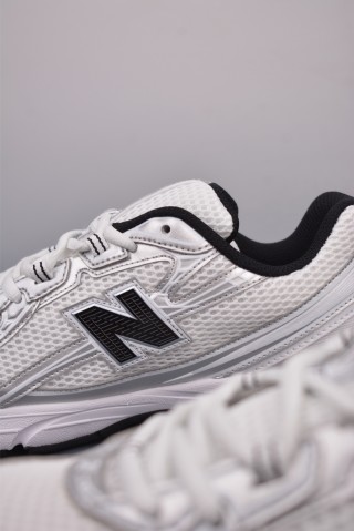 New Balance 740 view 8