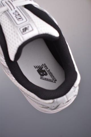 New Balance 740 view 9
