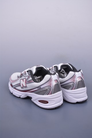 New Balance 740 view 2
