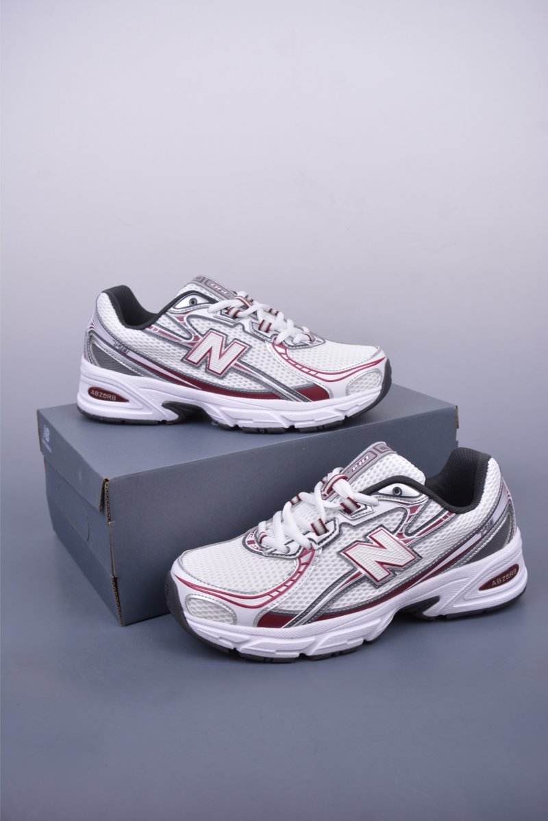 New Balance 740 view