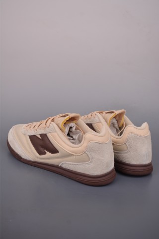 New Balance URC42 view 2
