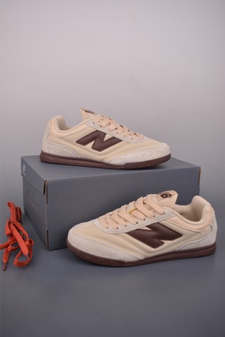 New Balance URC42 view 5