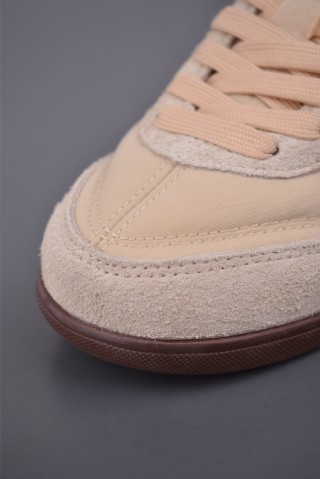 New Balance URC42 view 6