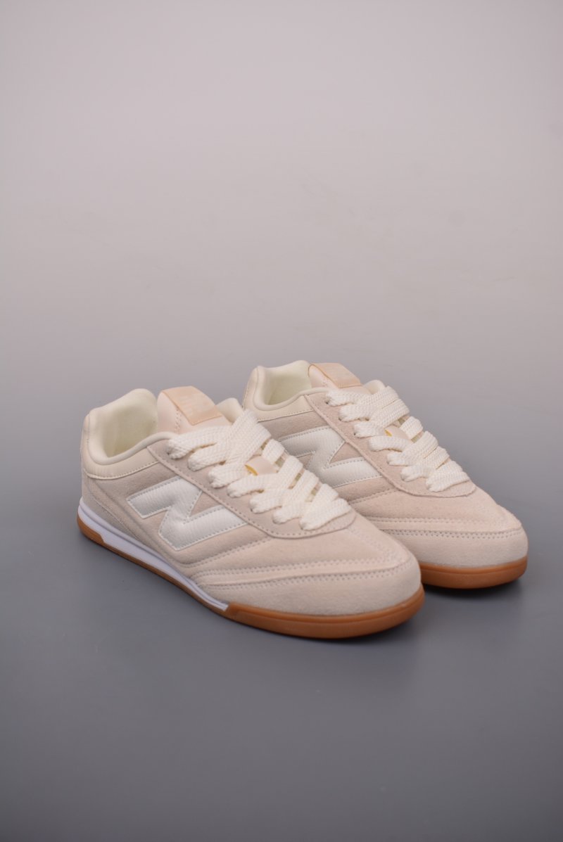 New Balance URC42