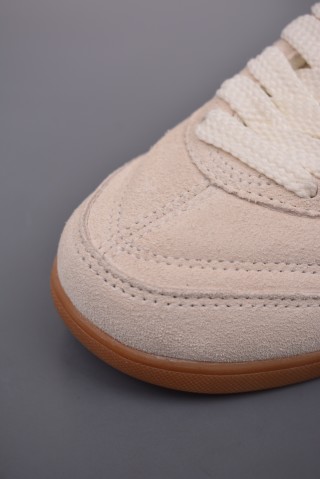 New Balance URC42 view 6