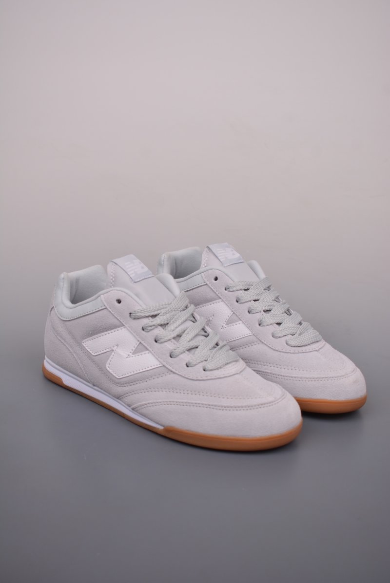 New Balance URC42
