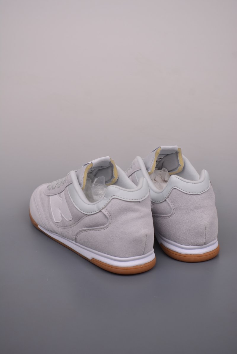 New Balance URC42 view